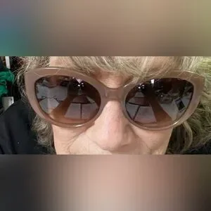Kate Spade New York Cat Eye Sunglasses Light Carmel Brown Sunglasses Kate Spade Daesha sunglasses for women in Havana Pink main image 4